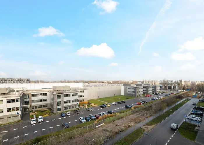 Apartment Ursus Spacious By Bookinghost Warsaw